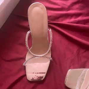 High heels with Rhinestones with skinny heel part